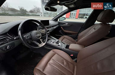 Седан Audi A4 2016 в Киеве
