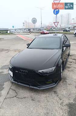 Седан Audi A4 2012 в Києві