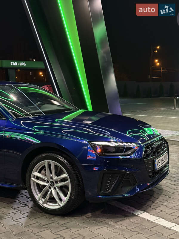 Седан Audi A4 2020 в Днепре
