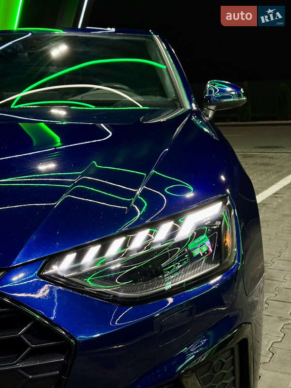 Седан Audi A4 2020 в Днепре