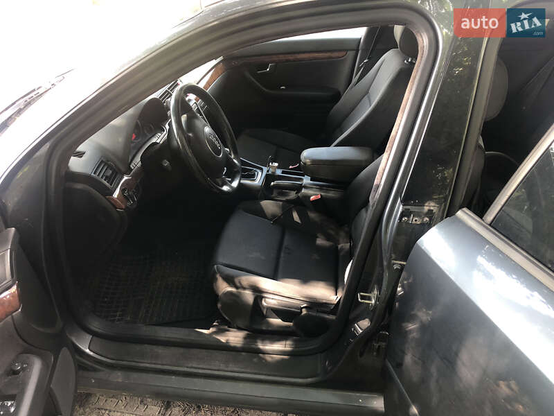 Универсал Audi A4 2001 в Ирпене