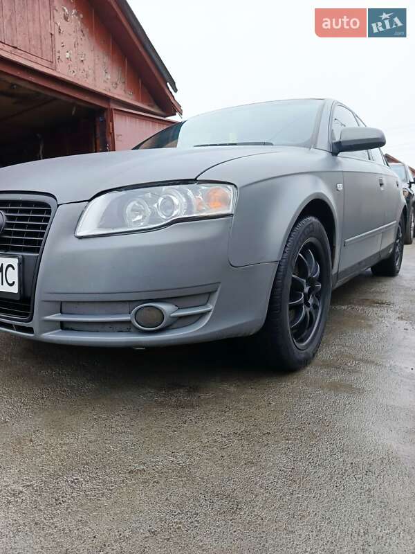 Седан Audi A4 2006 в Бершаді