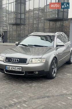 Універсал Audi A4 2004 в Дніпрі