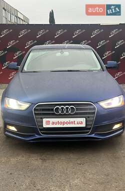 Седан Audi A4 2014 в Сумах