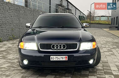 Универсал Audi A4 2000 в Луцке