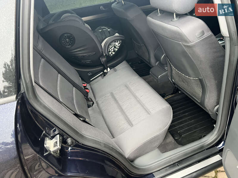 Универсал Audi A4 2000 в Луцке