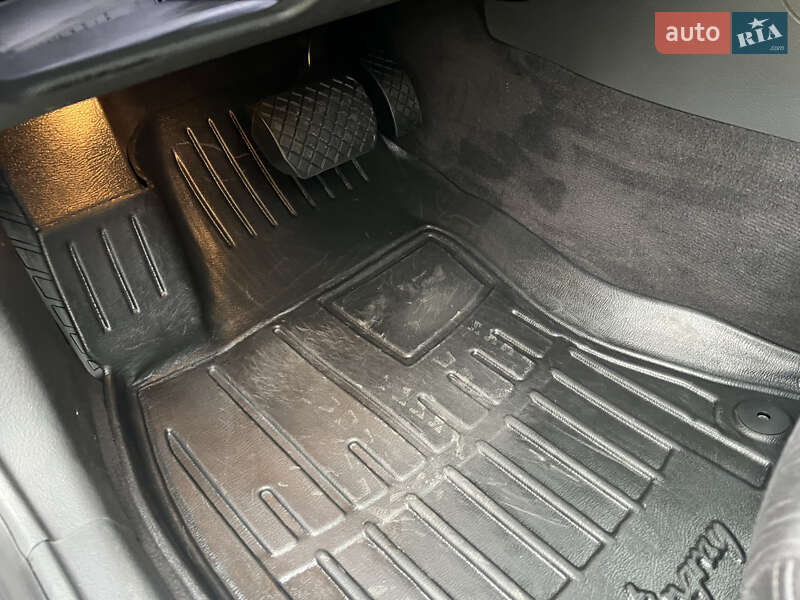 Универсал Audi A4 2000 в Луцке