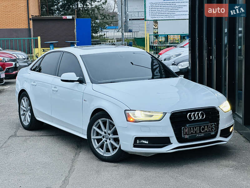 Седан Audi A4 2013 в Харкові