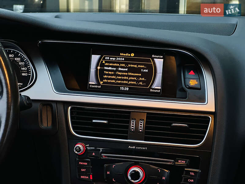 Седан Audi A4 2013 в Харкові