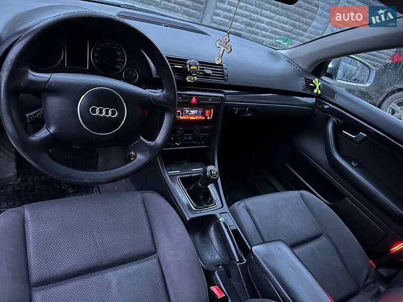 Седан Audi A4 2003 в Виннице