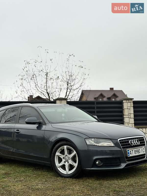 Универсал Audi A4 2009 в Львове