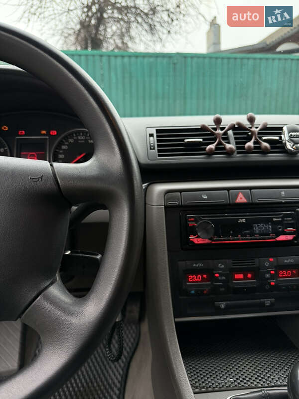 Седан Audi A4 2003 в Городні фото 21 Седан Audi A4 2003 в Городні