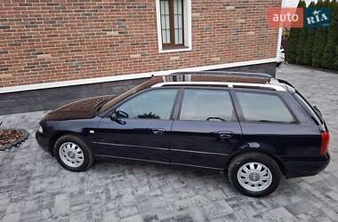 Универсал Audi A4 2000 в Черновцах