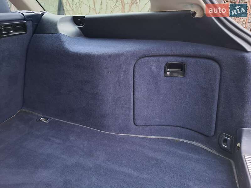 Универсал Audi A4 2000 в Черновцах