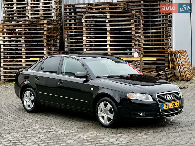 Седан Audi A4 2006 в Надворной