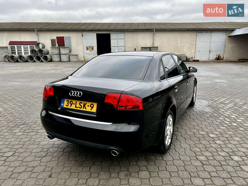 Седан Audi A4 2006 в Надворной