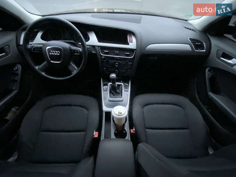 Седан Audi A4 2009 в Киеве