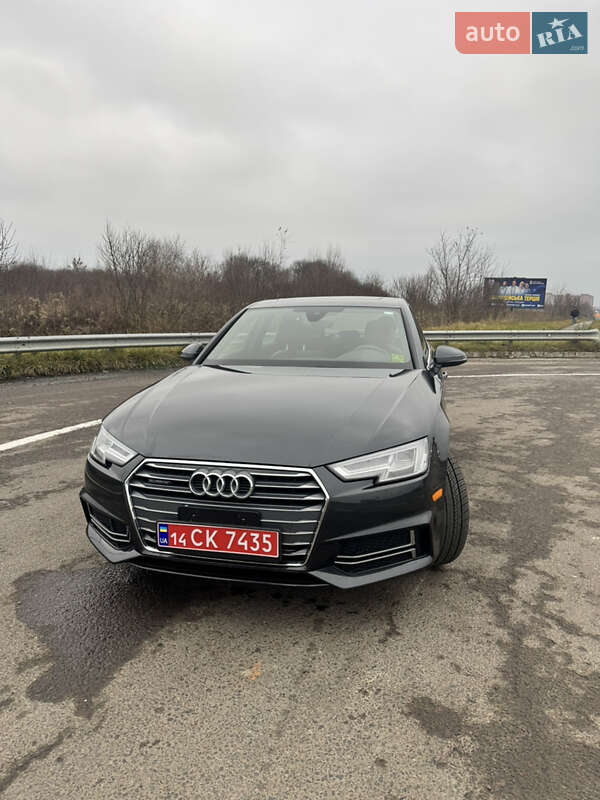 Седан Audi A4 2017 в Львове