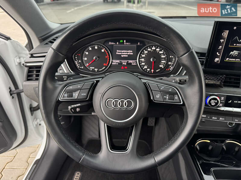 Седан Audi A4 2021 в Николаеве