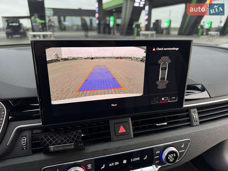Седан Audi A4 2021 в Николаеве