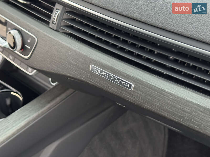 Седан Audi A4 2021 в Николаеве