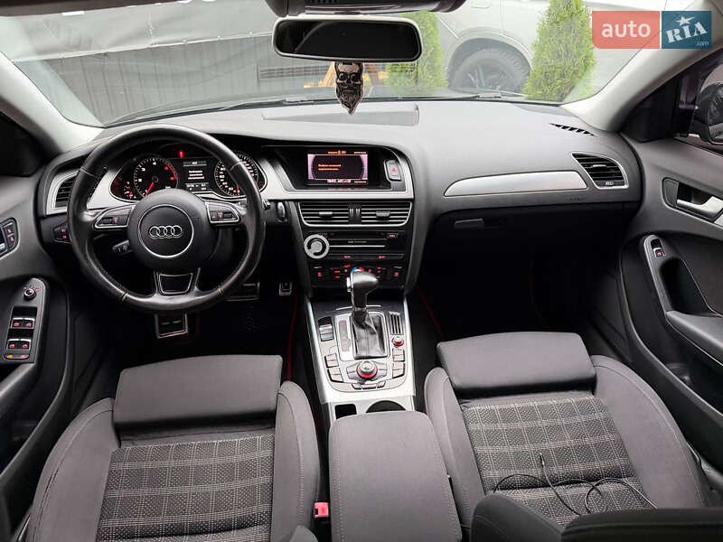 Універсал Audi A4 2012 в Житомирі