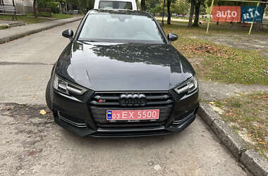 Седан Audi A4 2018 в Вараші
