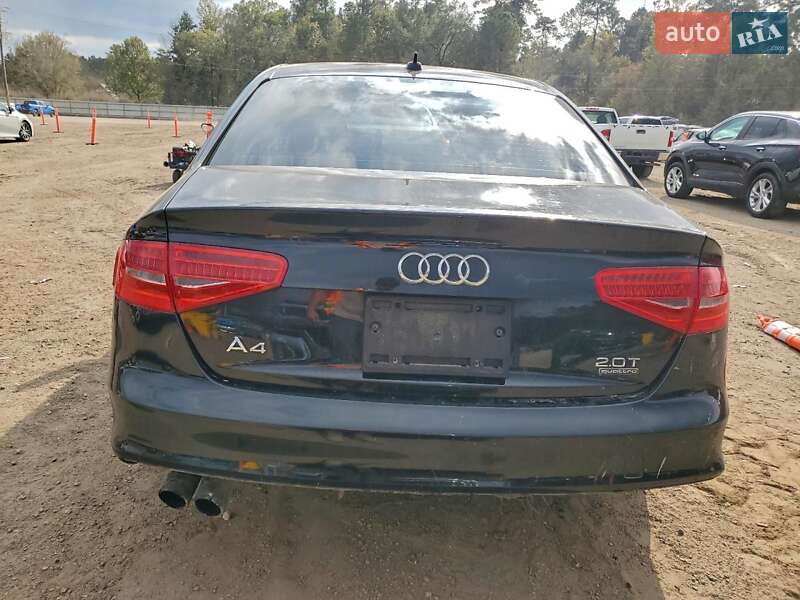 Седан Audi A4 2015 в Львове