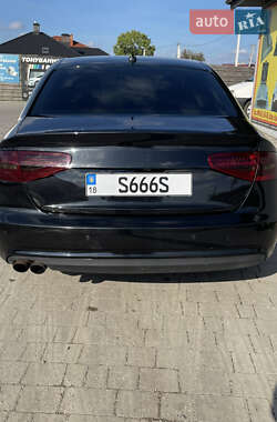 Седан Audi A4 2013 в Бродах
