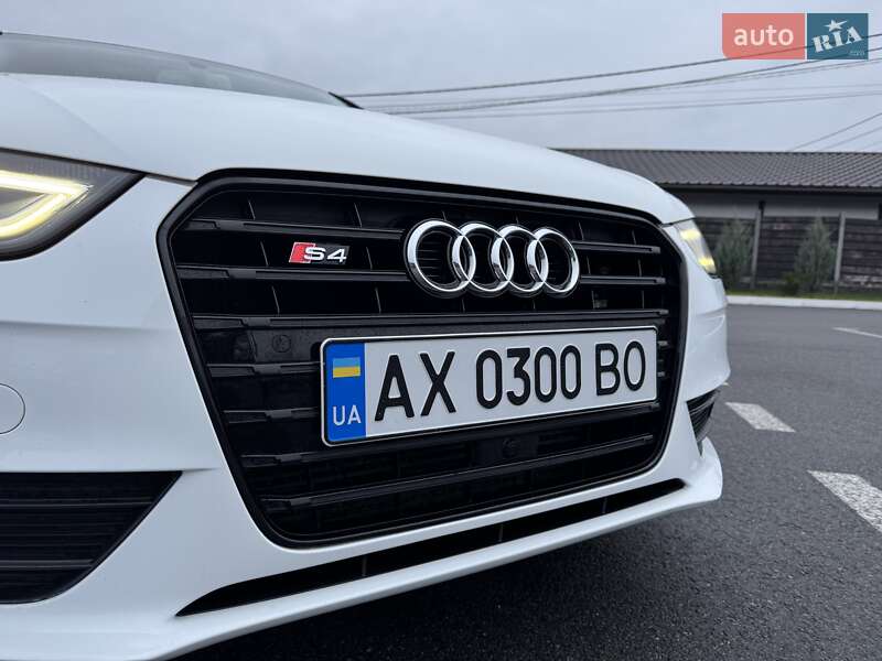 Седан Audi A4 2014 в Харькове