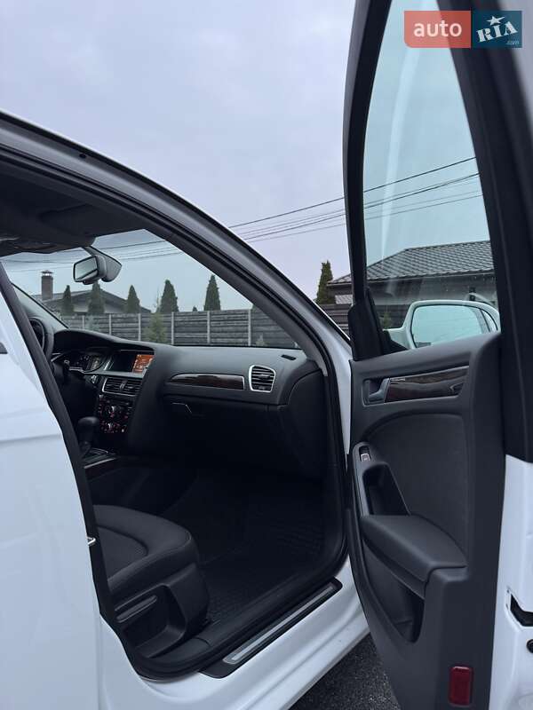 Седан Audi A4 2014 в Харькове
