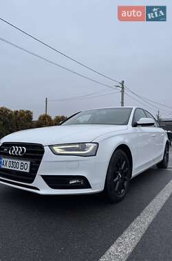 Седан Audi A4 2014 в Харкові