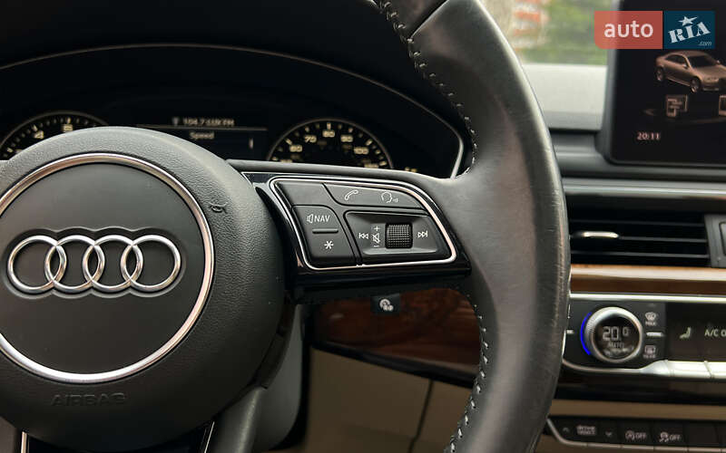 Седан Audi A4 2017 в Львове