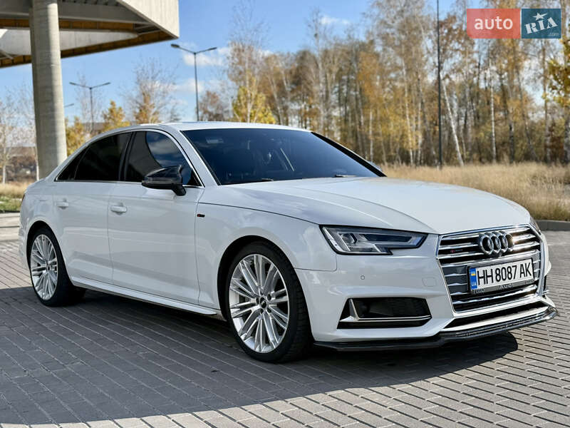 Audi A4 2016