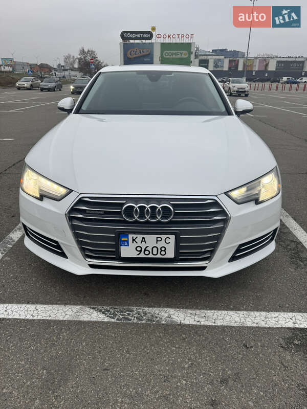 Audi A4 2017 Audi A4 2017