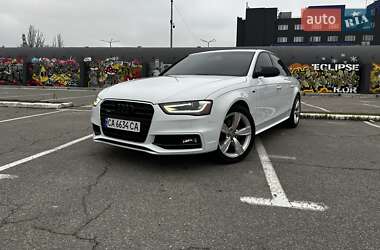 Седан Audi A4 2013 в Києві
