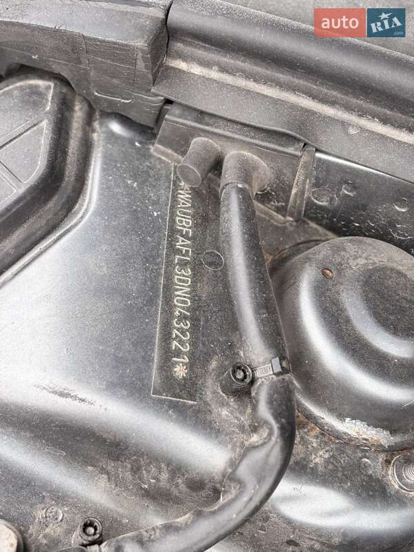 Седан Audi A4 2013 в Красилове