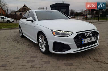 Седан Audi A4 2022 в Києві