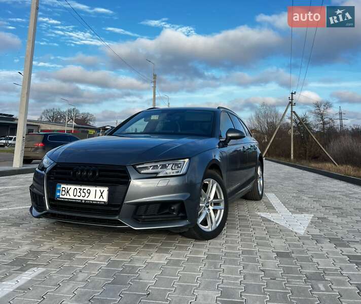 Audi A4 2019 Audi A4 2019