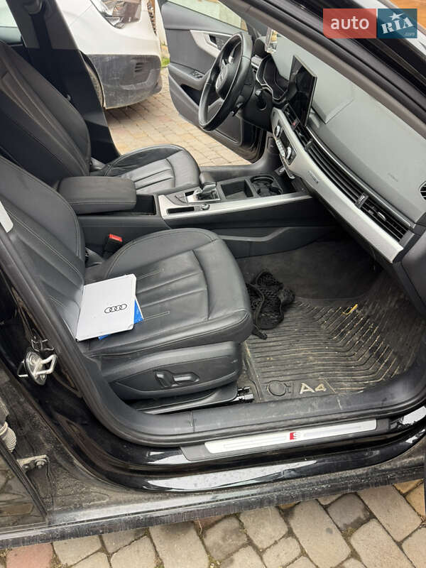 Седан Audi A4 2020 в Львові