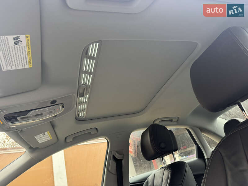 Седан Audi A4 2020 в Львові