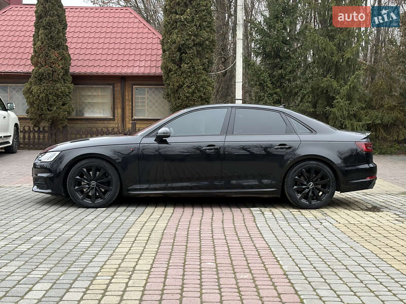 Седан Audi A4 2018 в Тернополе