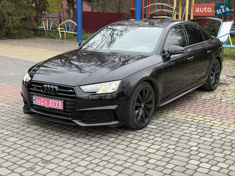 Седан Audi A4 2018 в Тернополе