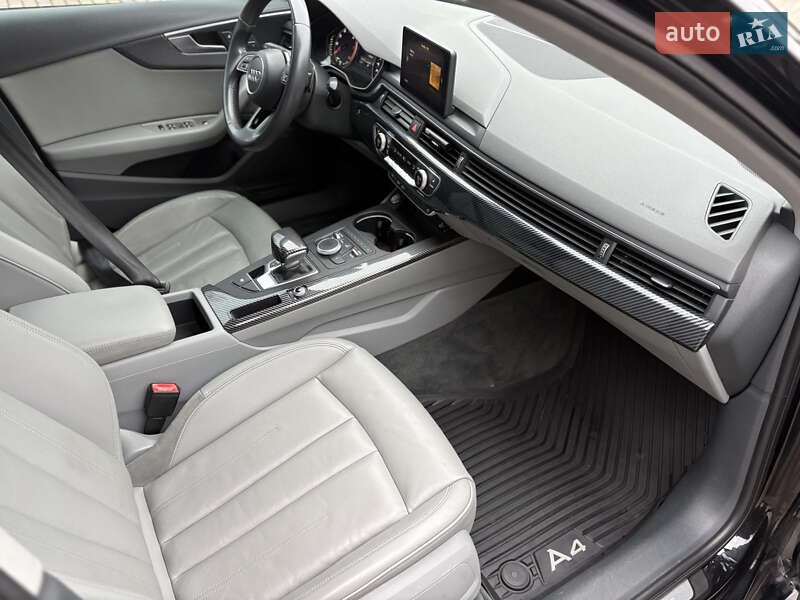 Седан Audi A4 2018 в Тернополе