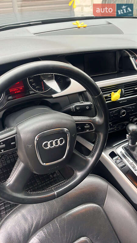 Седан Audi A4 2009 в Миргороде