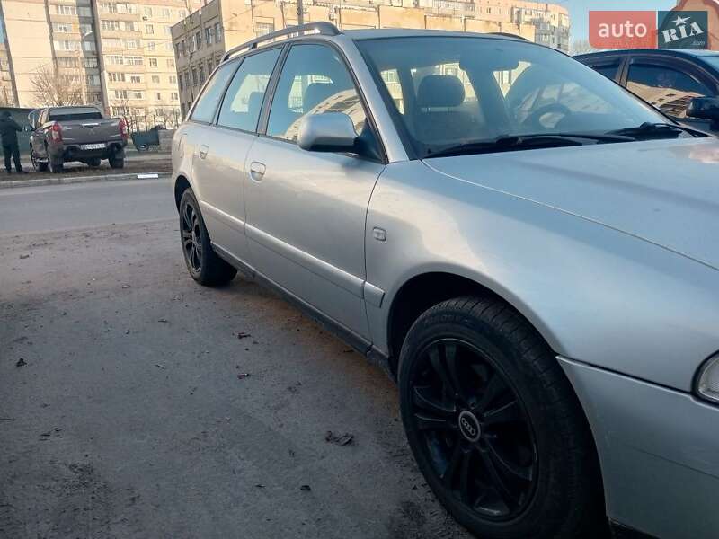 Audi A4 2001