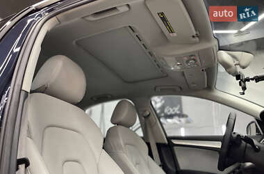 Седан Audi A4 2013 в Львове