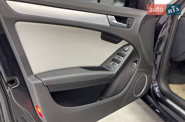 Седан Audi A4 2013 в Львове