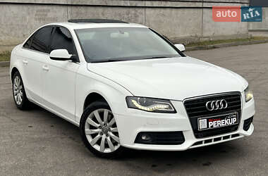 Седан Audi A4 2011 в Киеве