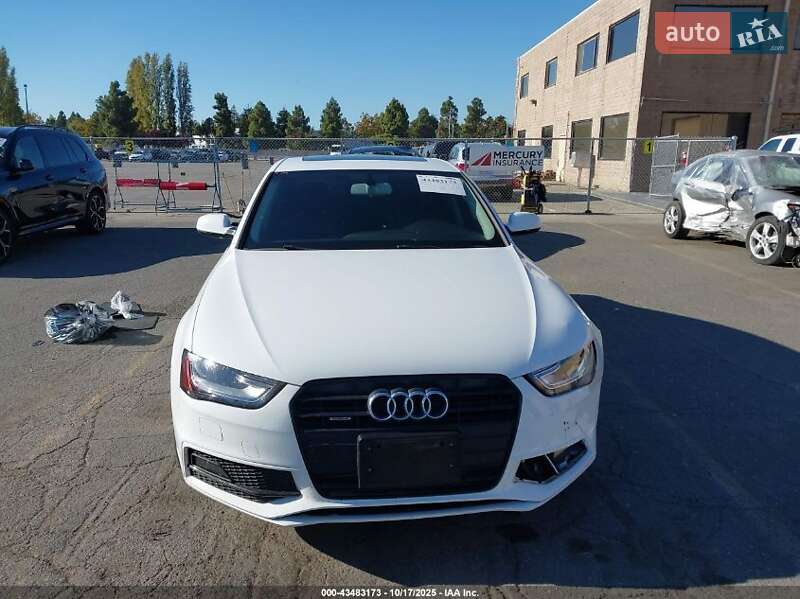 Седан Audi A4 2016 в Львове